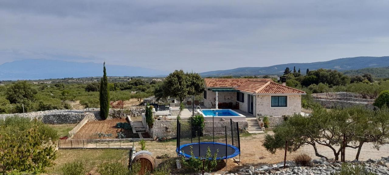Villa Little Hill Postira Zewnętrze zdjęcie